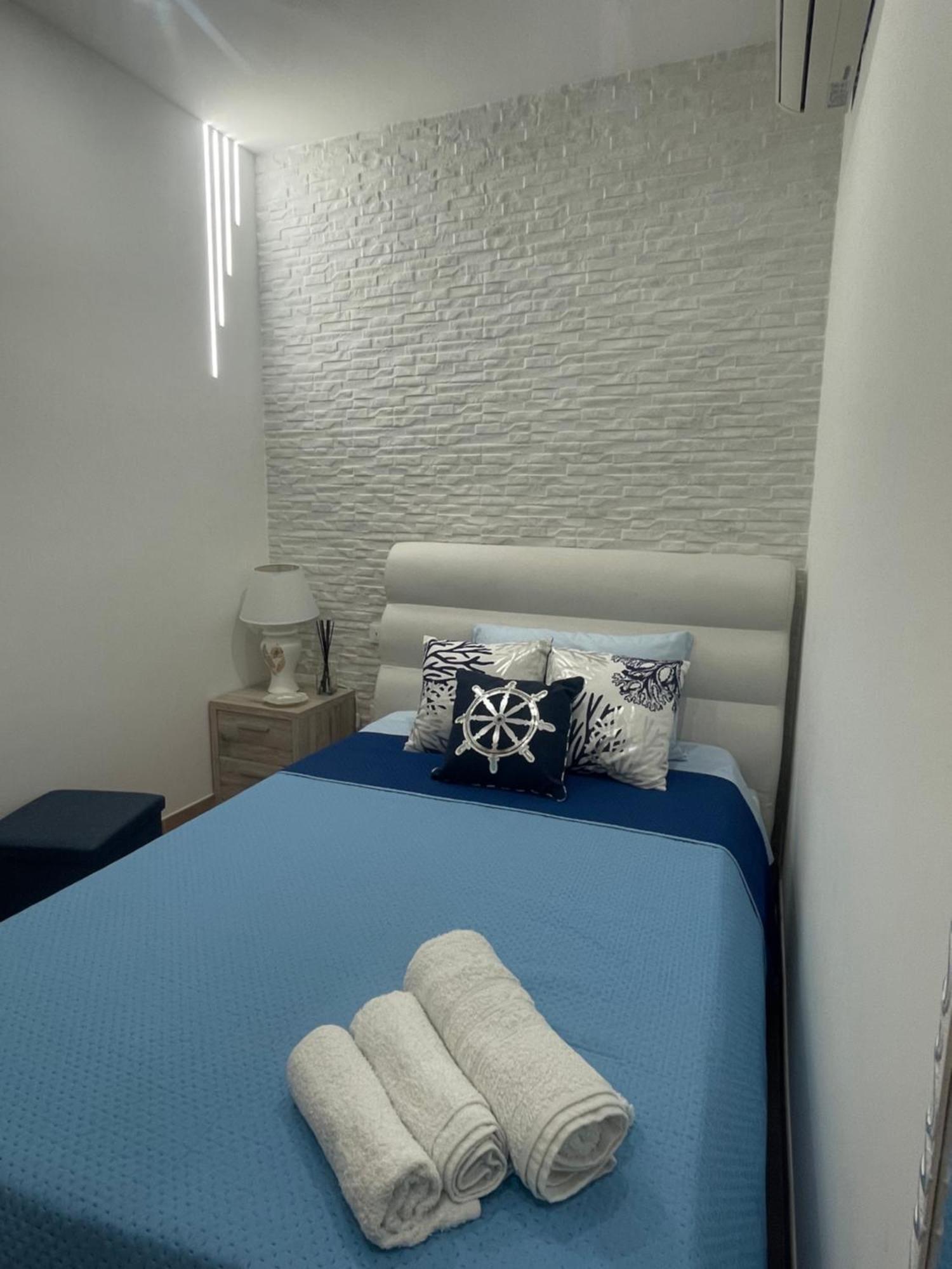 L'Arco Di Athena Villa Syrakusa Exteriör bild